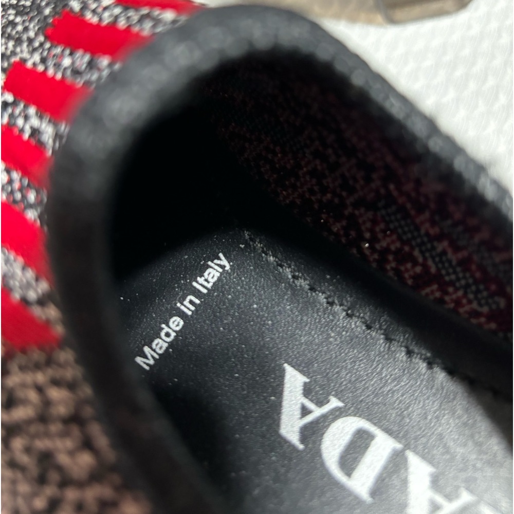 Prada shoes - Picture 16 of 16